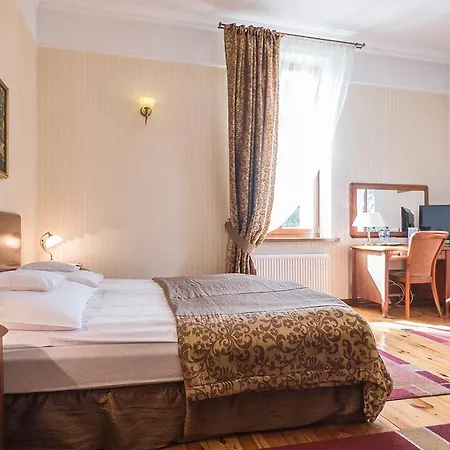 호텔 Romantica 스클라르스카포렘바